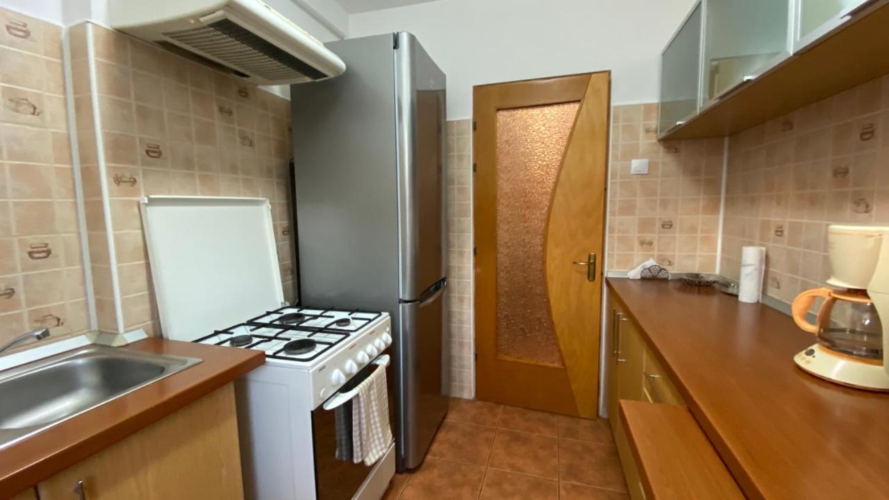 Best Apartment City Hall Suceava Eksteriør bilde