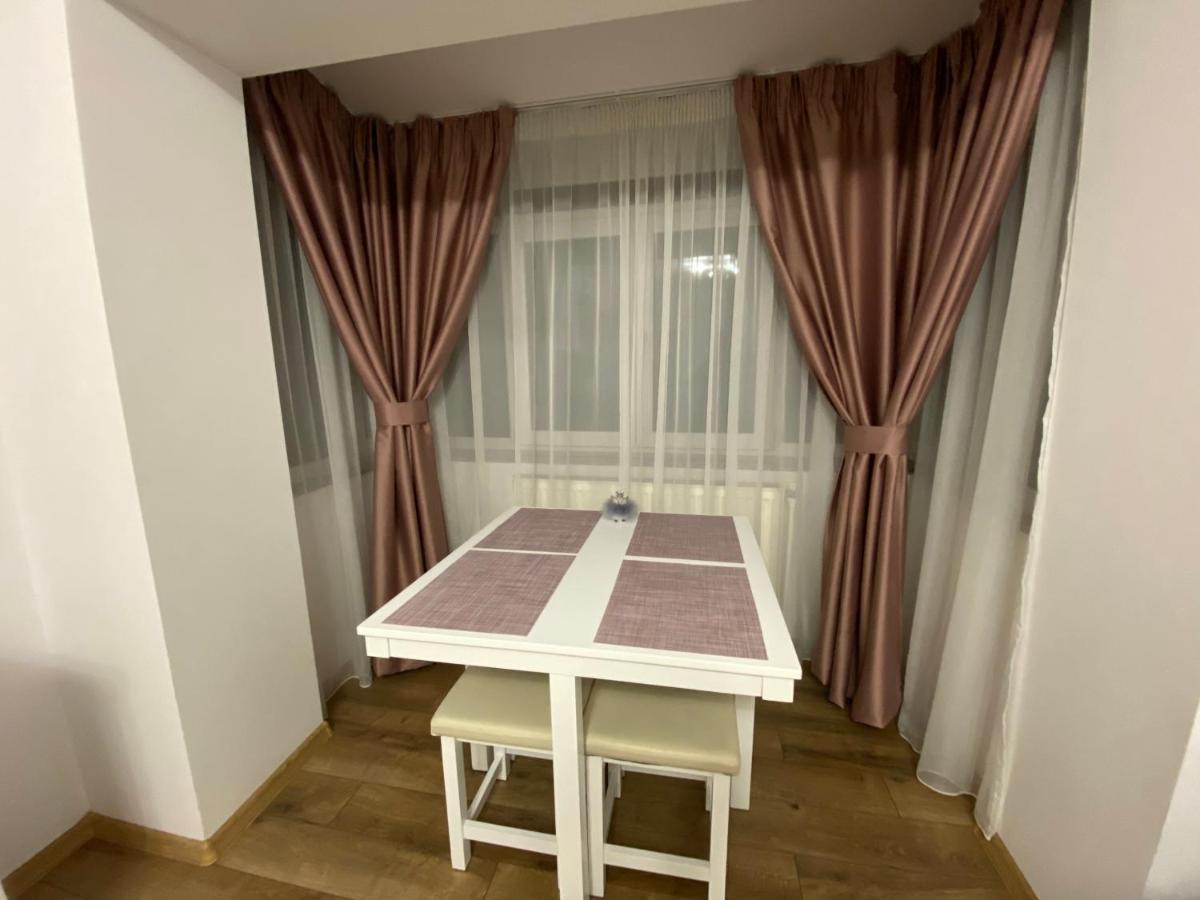 Best Apartment City Hall Suceava Eksteriør bilde